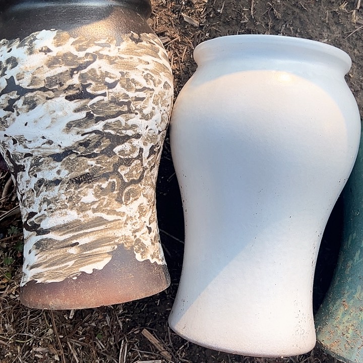 红陶口15.5高28。。。。。。。