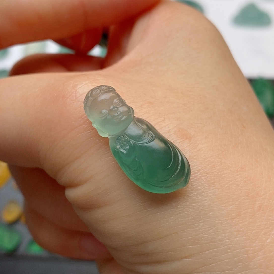 定制翡翠未镶嵌宝宝佛