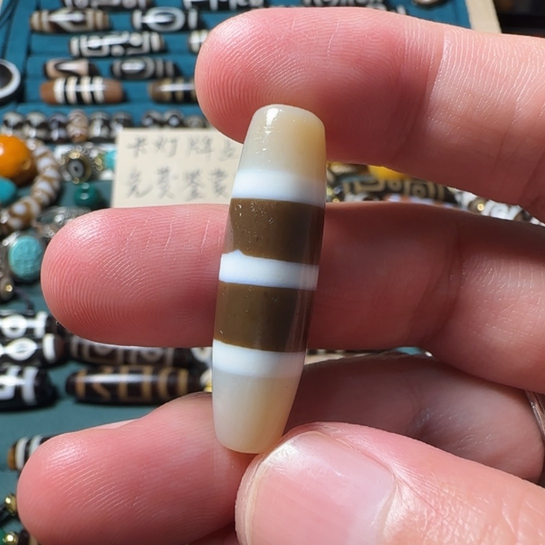 玛瑙/玉髓颈饰合金