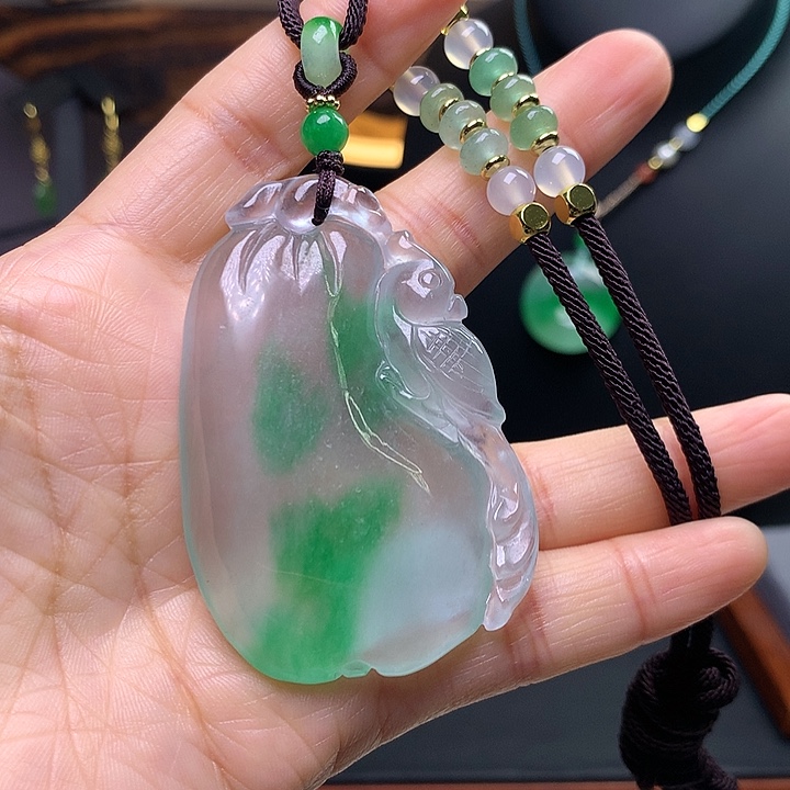 翡翠项链未镶嵌李*泉吊坠