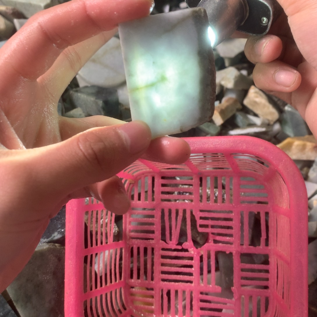 翡翠未镶嵌颈饰缅甸翡翠