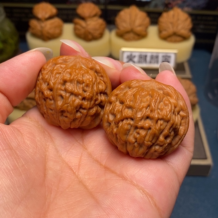 【闪购商品】把件文玩核桃莲花