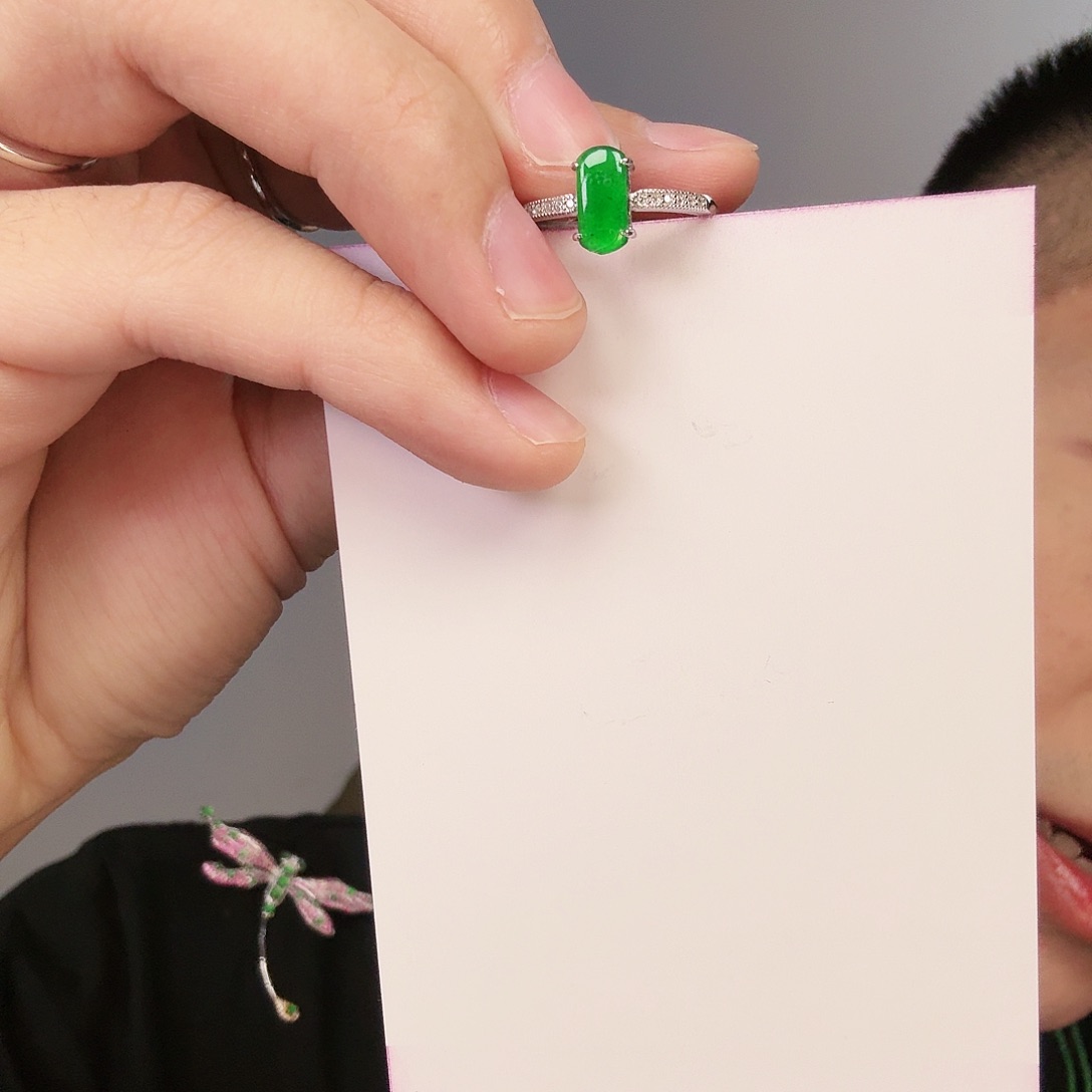 翡翠颈饰银S925镶嵌一件