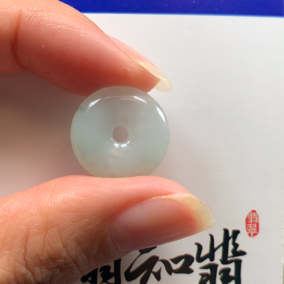 翡翠颈饰未镶嵌小平安扣17.7