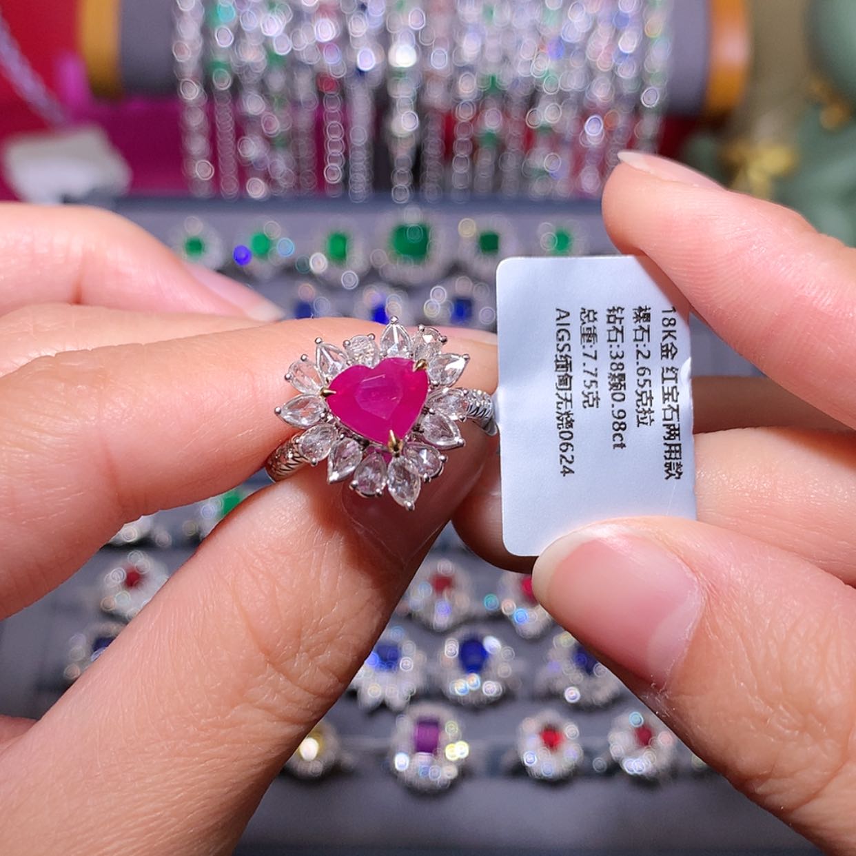 【闪购商品】红宝石戒指18K金镶嵌