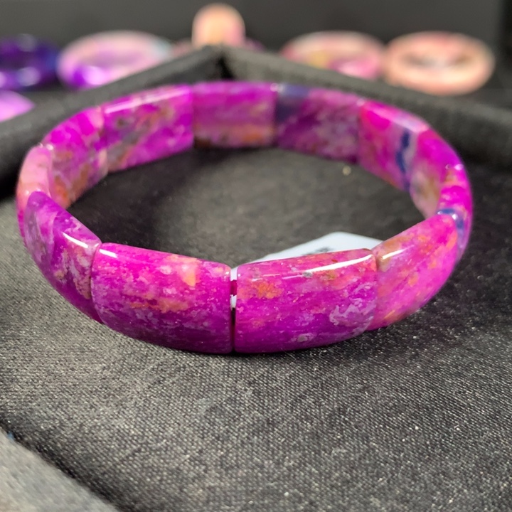 苏纪石（舒俱来）桃红手牌未镶嵌