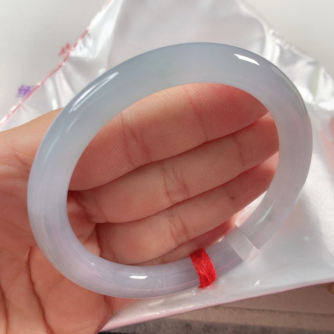 翡翠手镯未镶嵌①⑥②