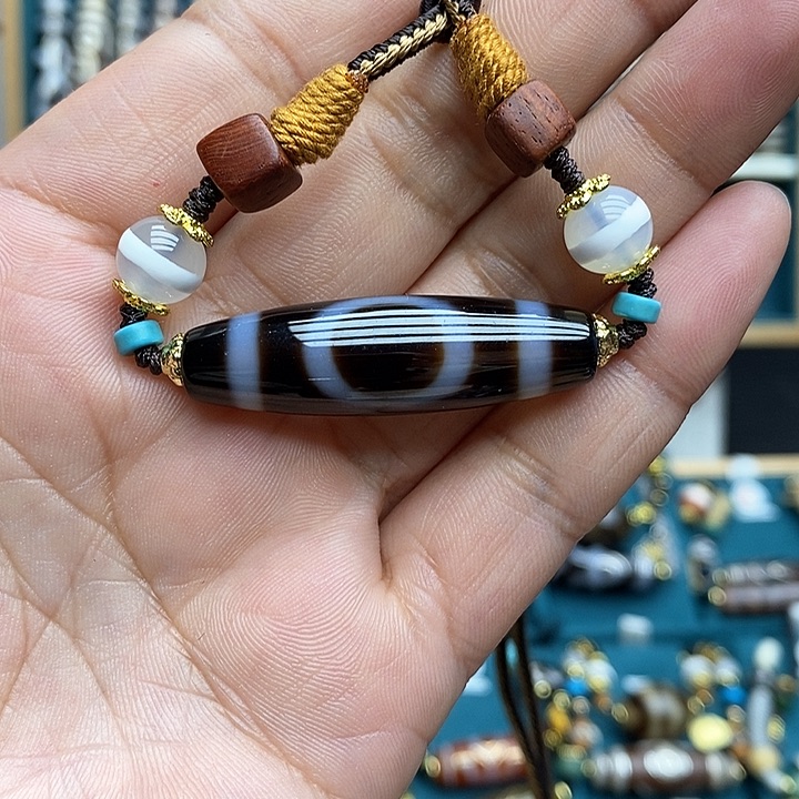 玛瑙/玉髓颈饰合金