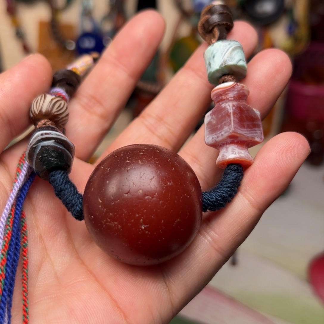 玛瑙/玉髓颈饰未镶嵌