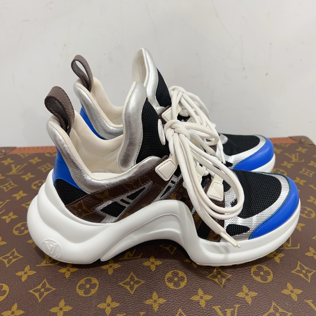 99新 LouisVuitton/路易威登 老爹鞋 尺码36成色看直播GSS24247