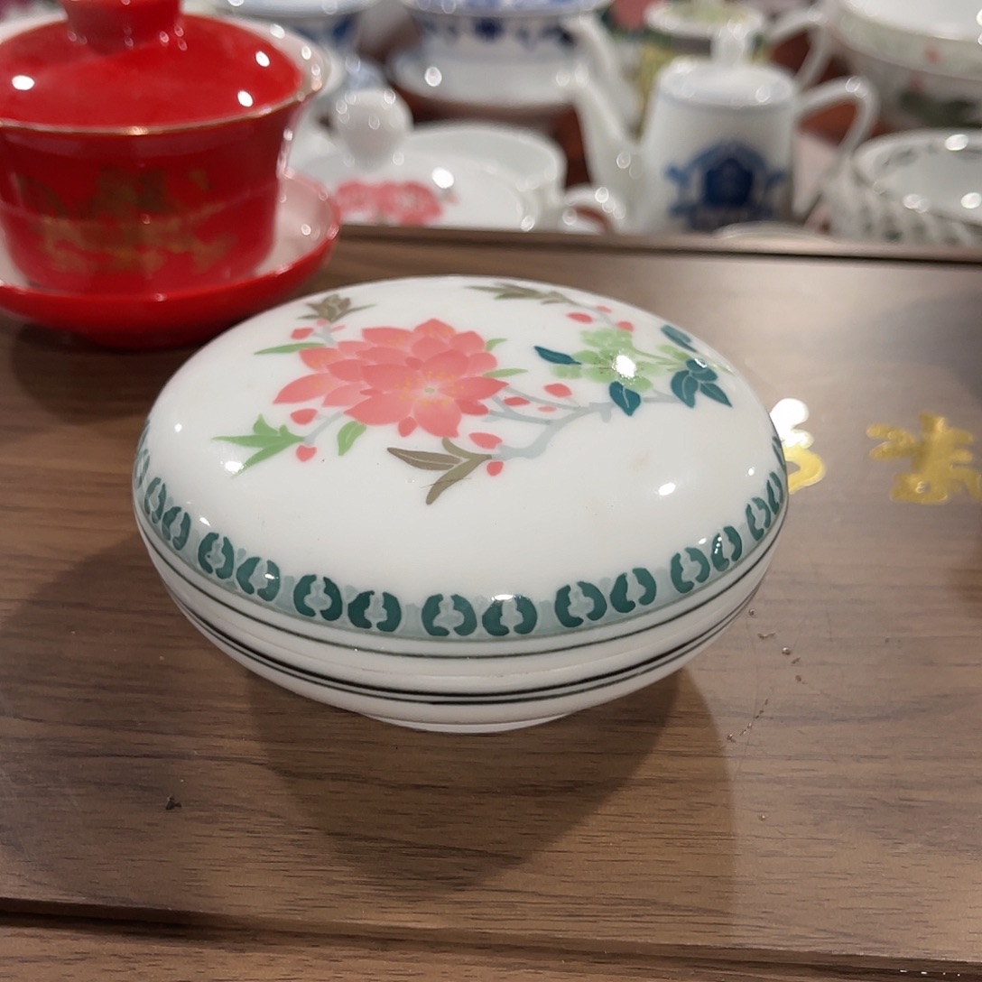 醴陵瓷直播供货基地手绘印泥盒