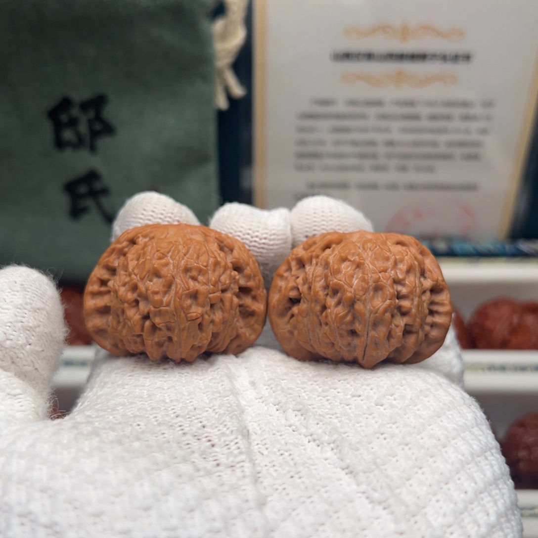 文玩核桃把件燕山闷尖41