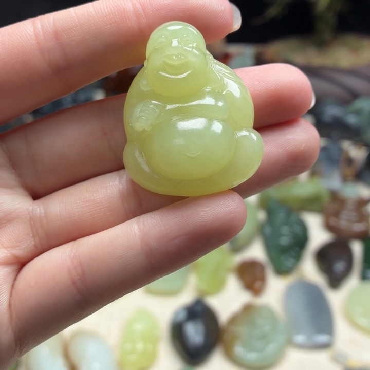 和田玉（糖玉）未镶嵌颈饰