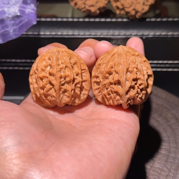 红苹果39几乎全品红油皮