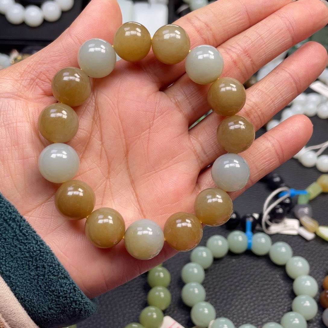 和田玉未镶嵌手链