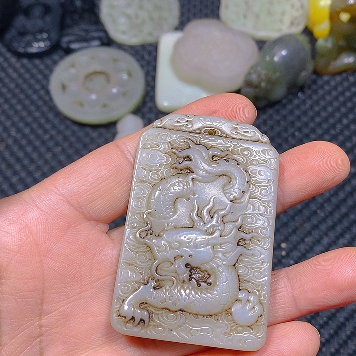 未镶嵌手链和田玉（糖玉）