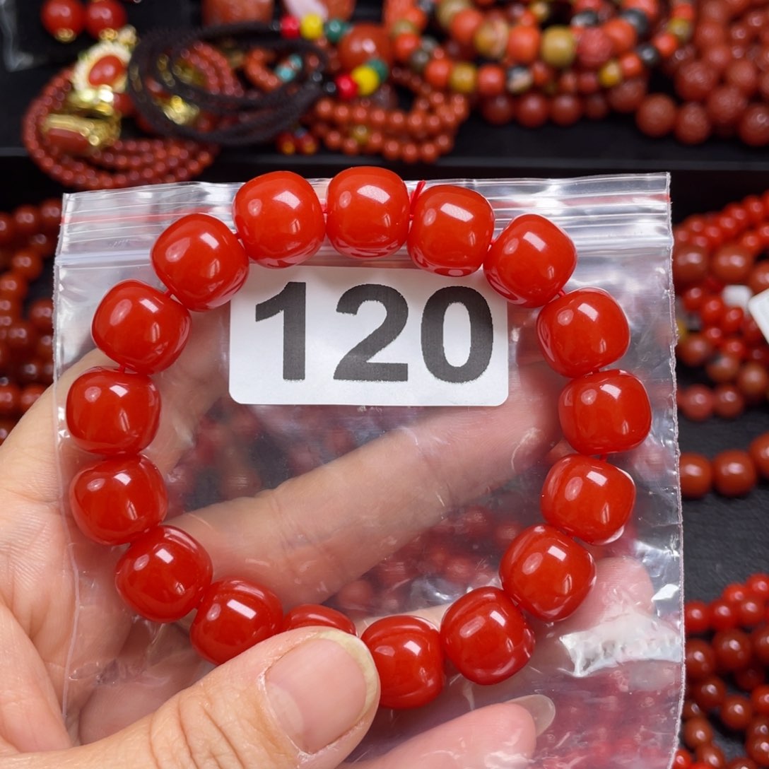 南红玛瑙手链未镶嵌陈*