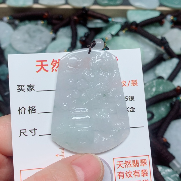 翡翠颈饰未镶嵌000000000