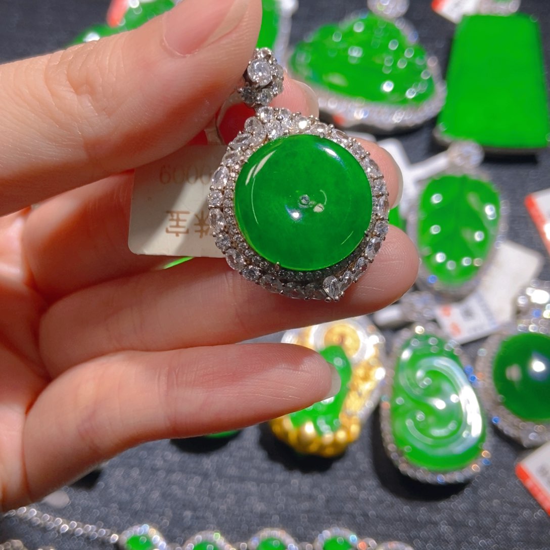 翡翠银S925镶嵌吊坠(不含链)