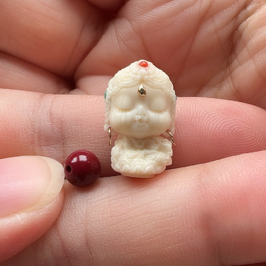 南红玛瑙颈饰未镶嵌