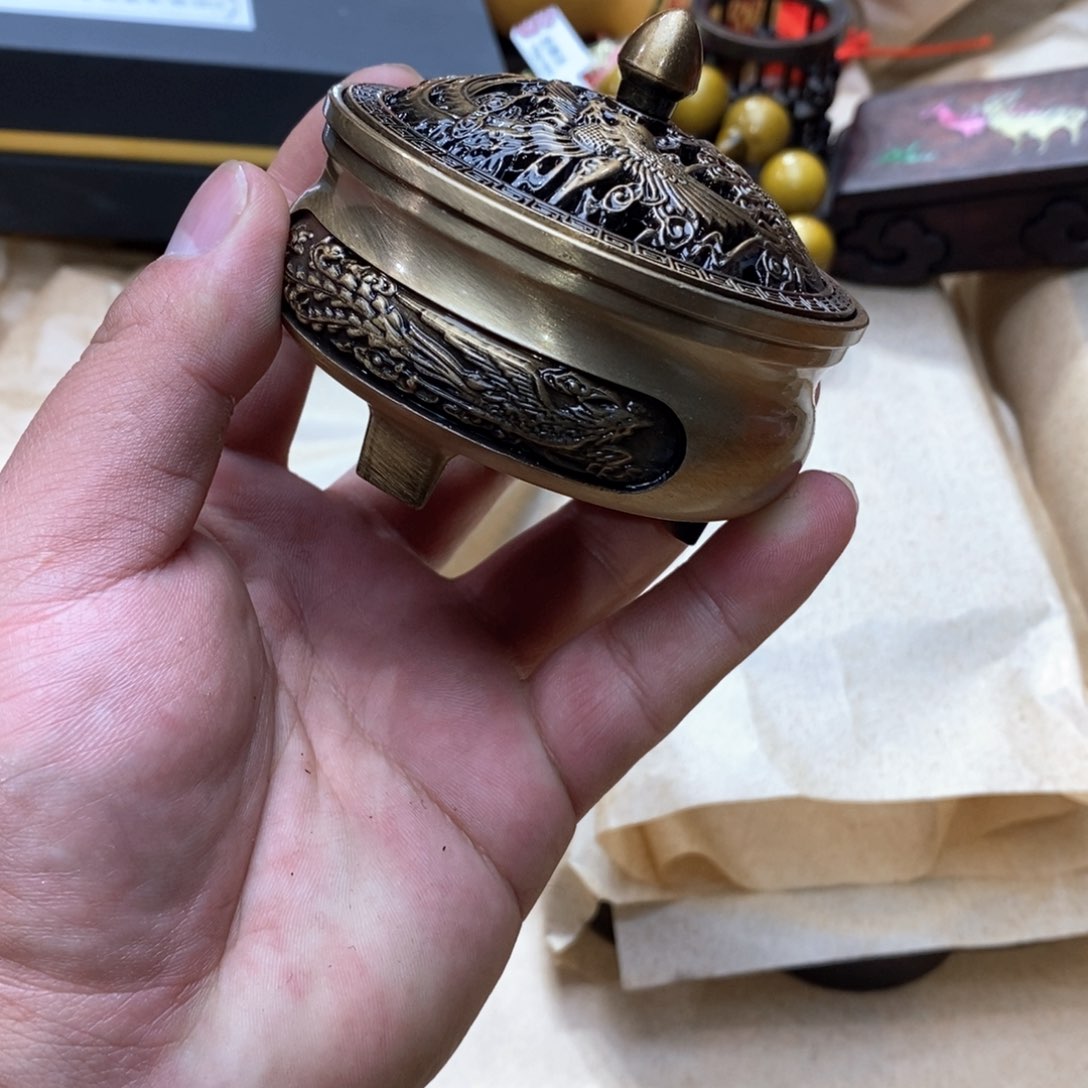 大叶紫檀（黑酸枝木类）