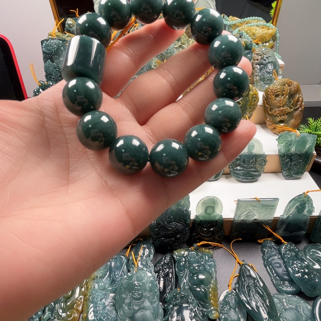 翡翠未镶嵌项圈纯天然A货翡翠手串666