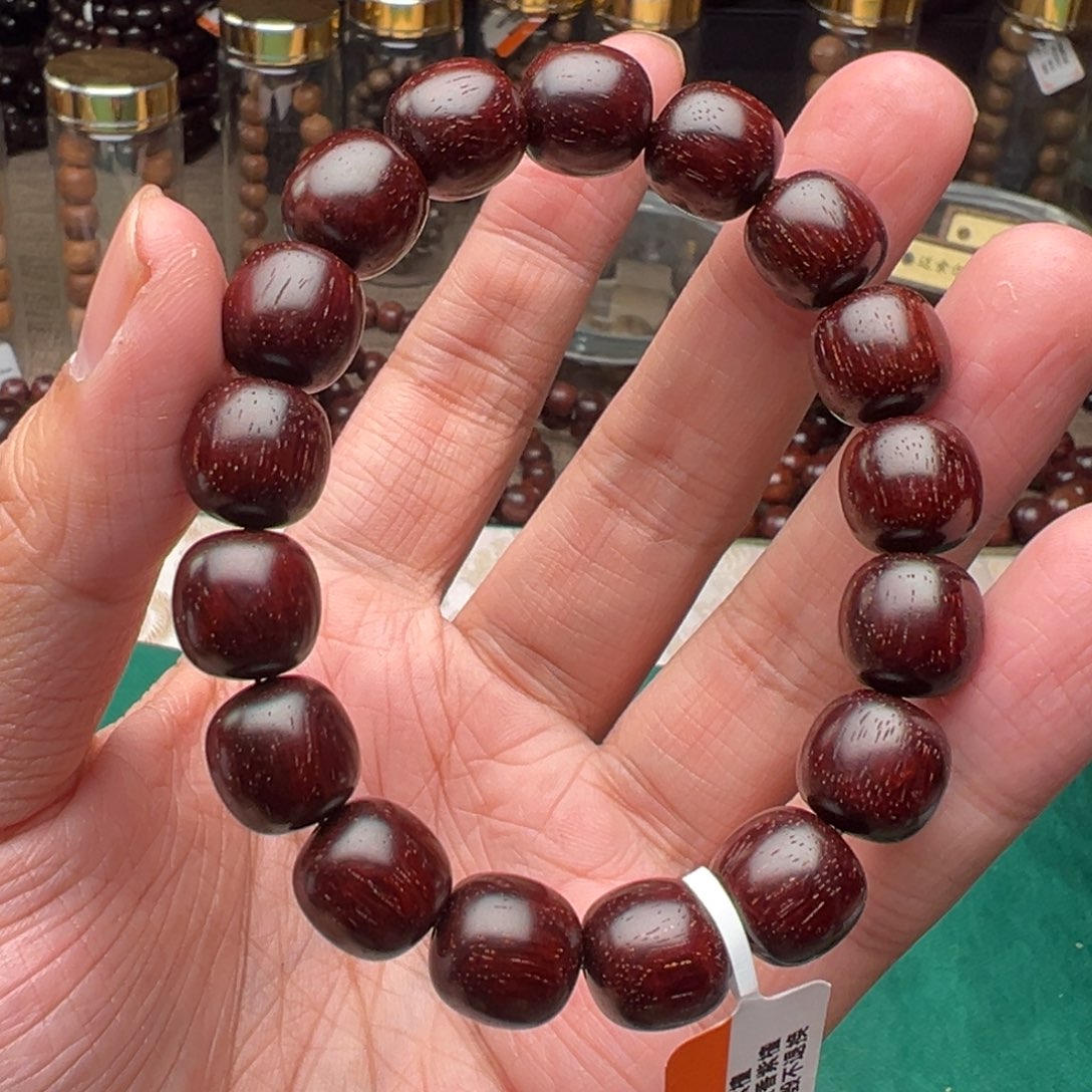 手串/手链檀香紫檀（小叶紫檀）12老形原汁原味泥料包浆款