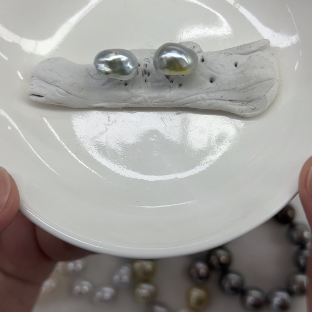 银S925镶嵌耳饰海水珍珠海水金珠keshi素钉