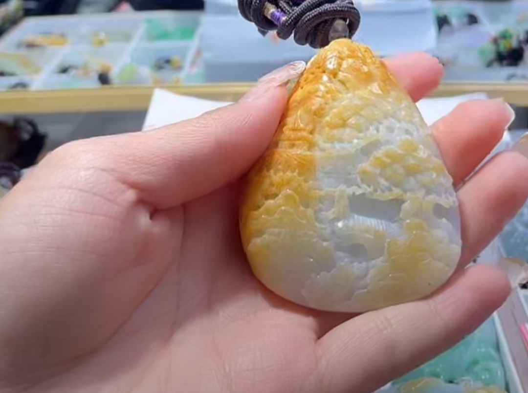 天然缅甸翡翠A货