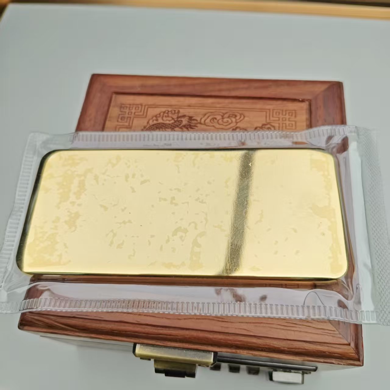 星耀-通体实心内外纯箔臻奢品-T016高端珍宝砖-1