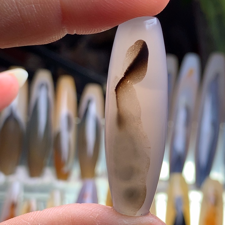 玛瑙/玉髓颈饰未镶嵌134