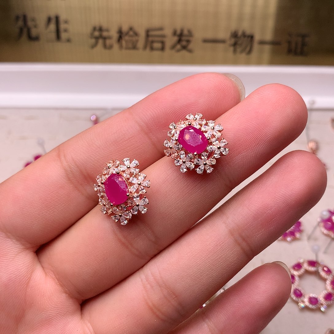 红宝石耳饰银S925镶嵌