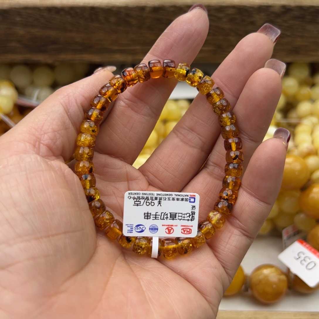 琥珀珠宝奇石未镶嵌