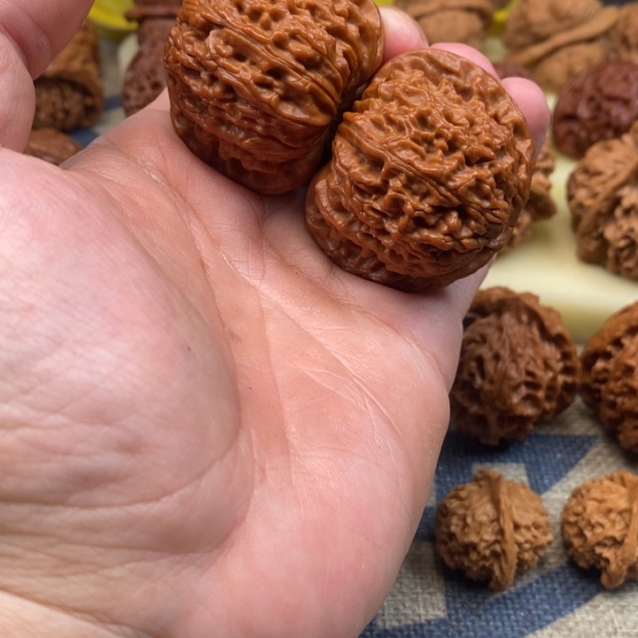 文玩核桃把件一*核桃