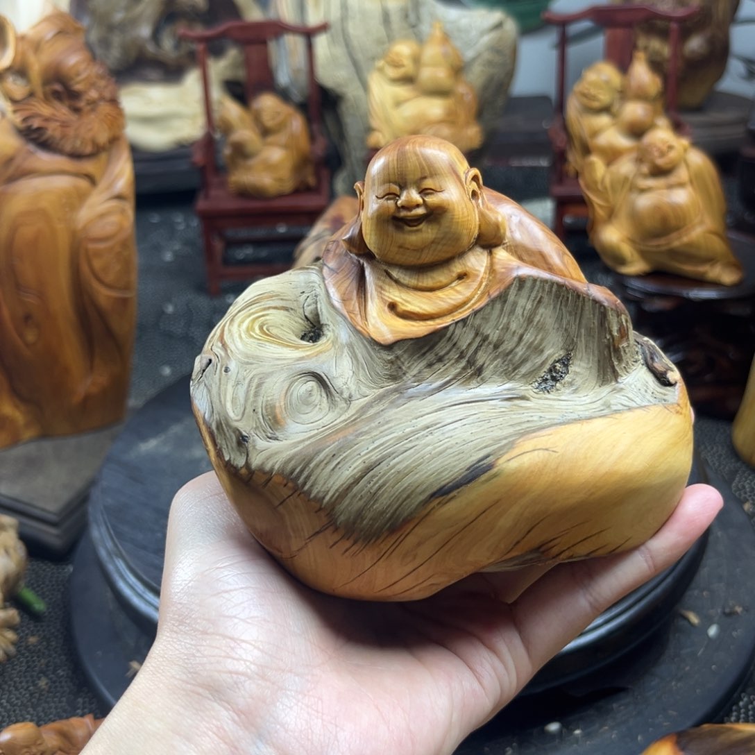柏木（崖柏）一*崖柏弥勒