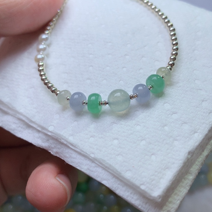 翡翠颈饰未镶嵌猪猪