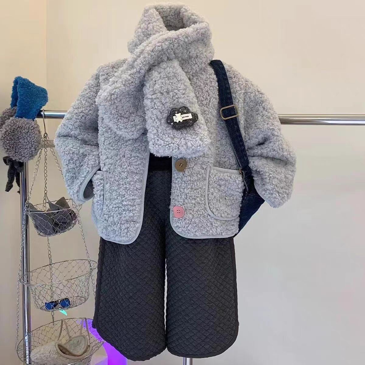 女童毛绒外套25秋冬季新款洋气宝宝冬款保暖加厚儿童上衣冬装裤子