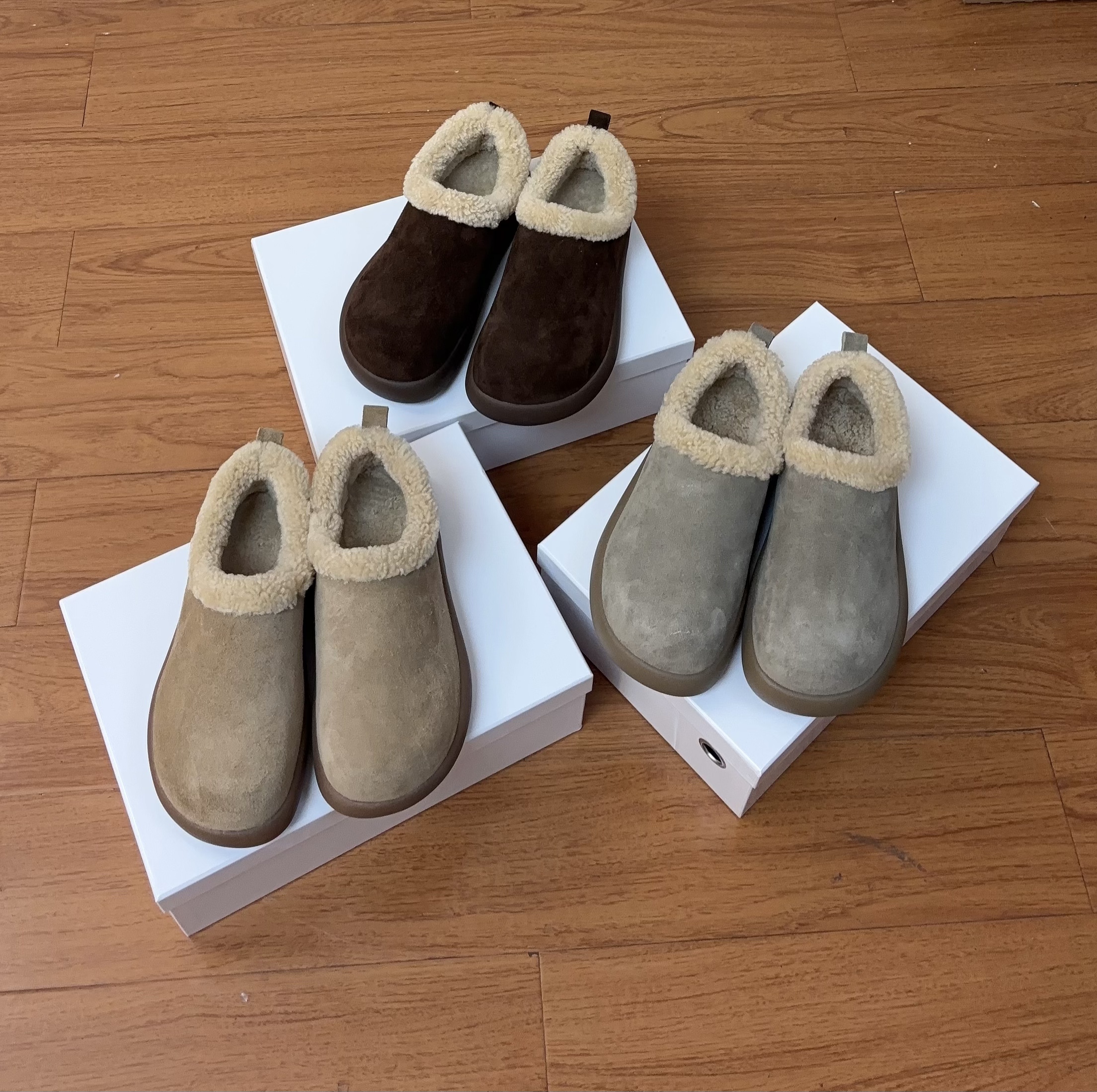 冬季纯色潮流风复古港风雪地靴欧美风皮毛一体羊羔毛保暖外穿厚底