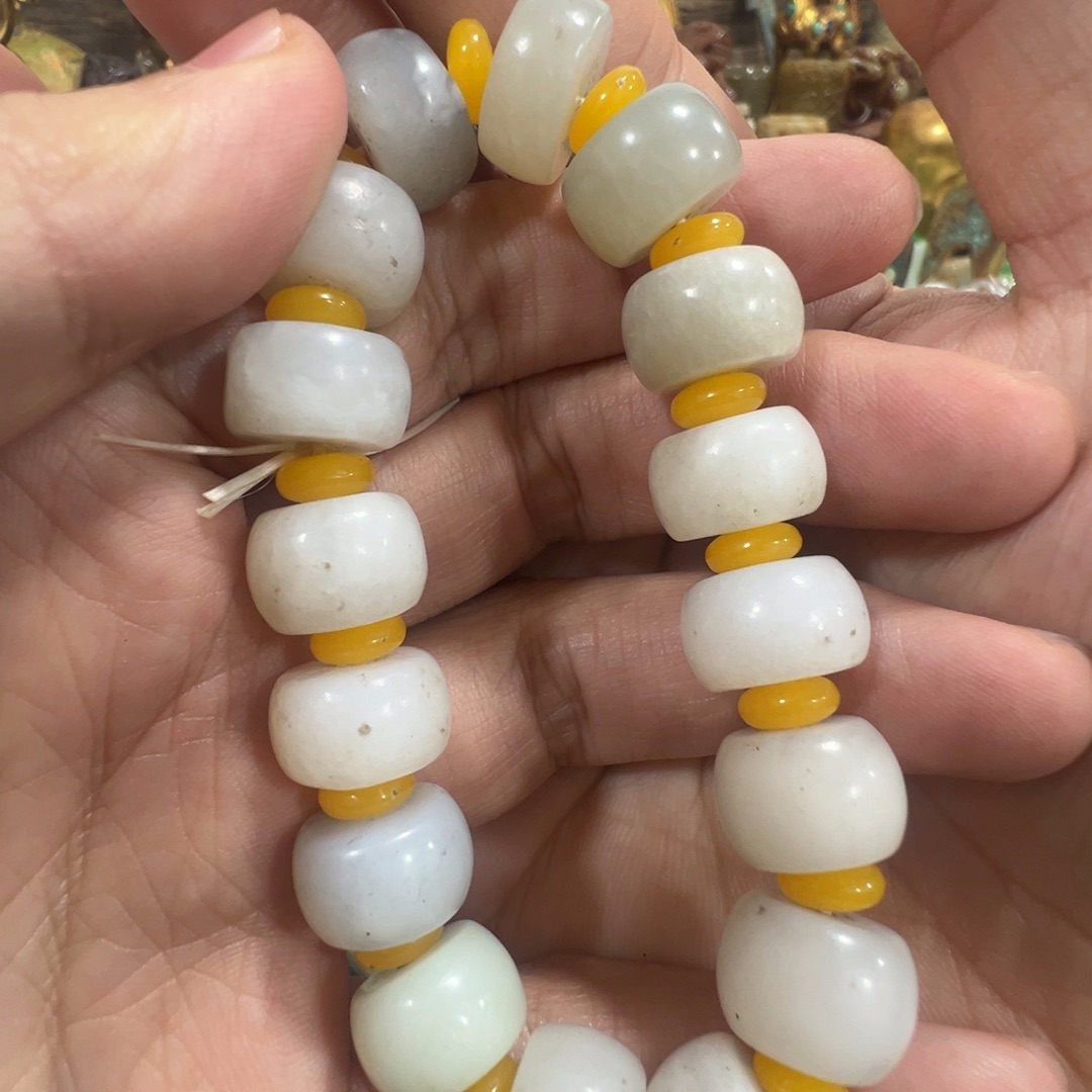 今***顺和田玉（糖玉）未镶嵌车挂