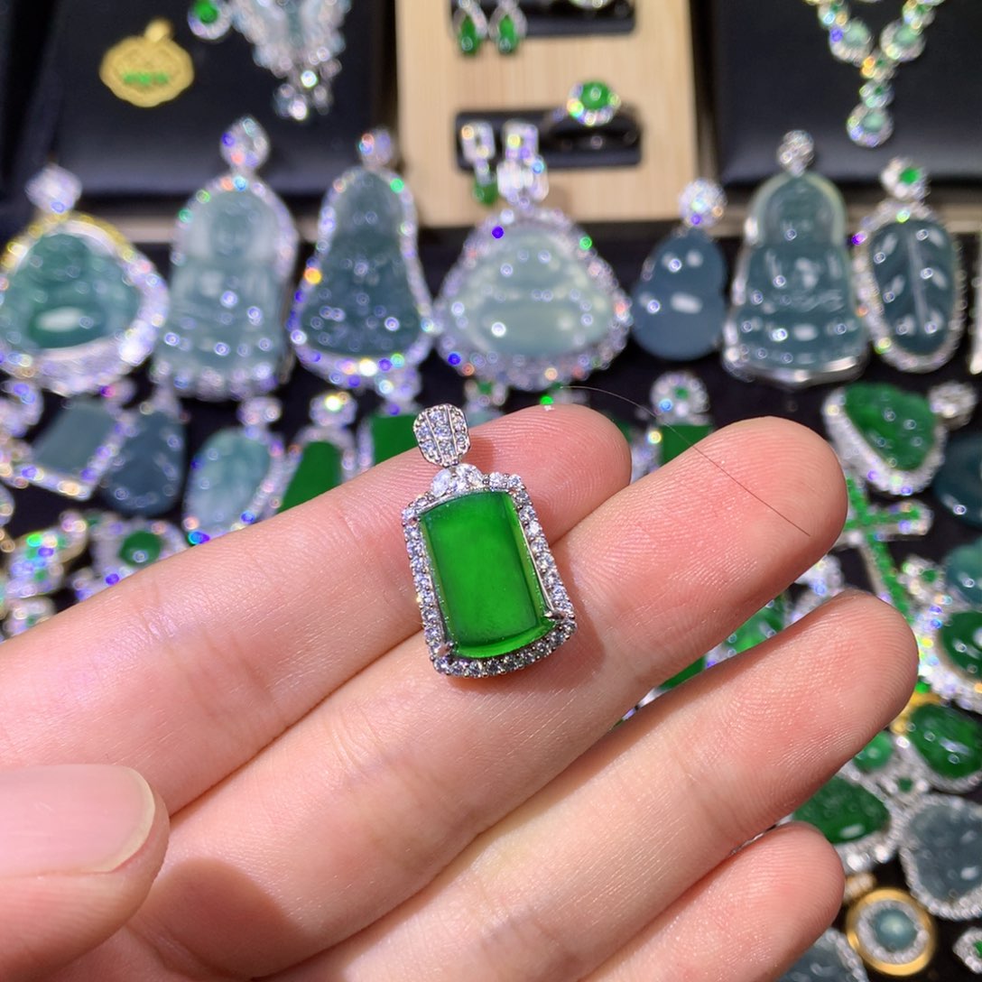 翡翠银S925镶嵌颈饰双****姐765788666788