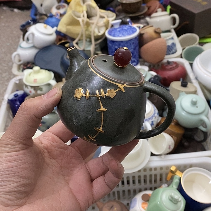 陶瓷艺术品及陶瓷制品