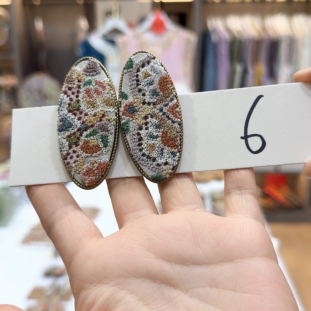 颖非遗传承人的精神风貌