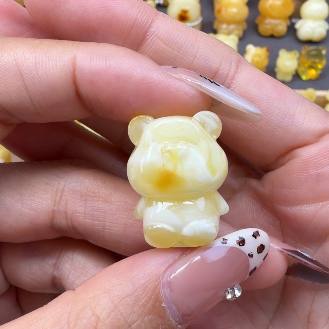 琥珀未镶嵌裸石蜜蜡