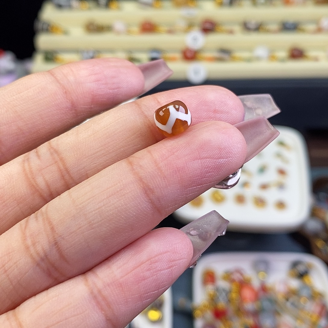 玛瑙/玉髓未镶嵌颈饰7.6x6.6