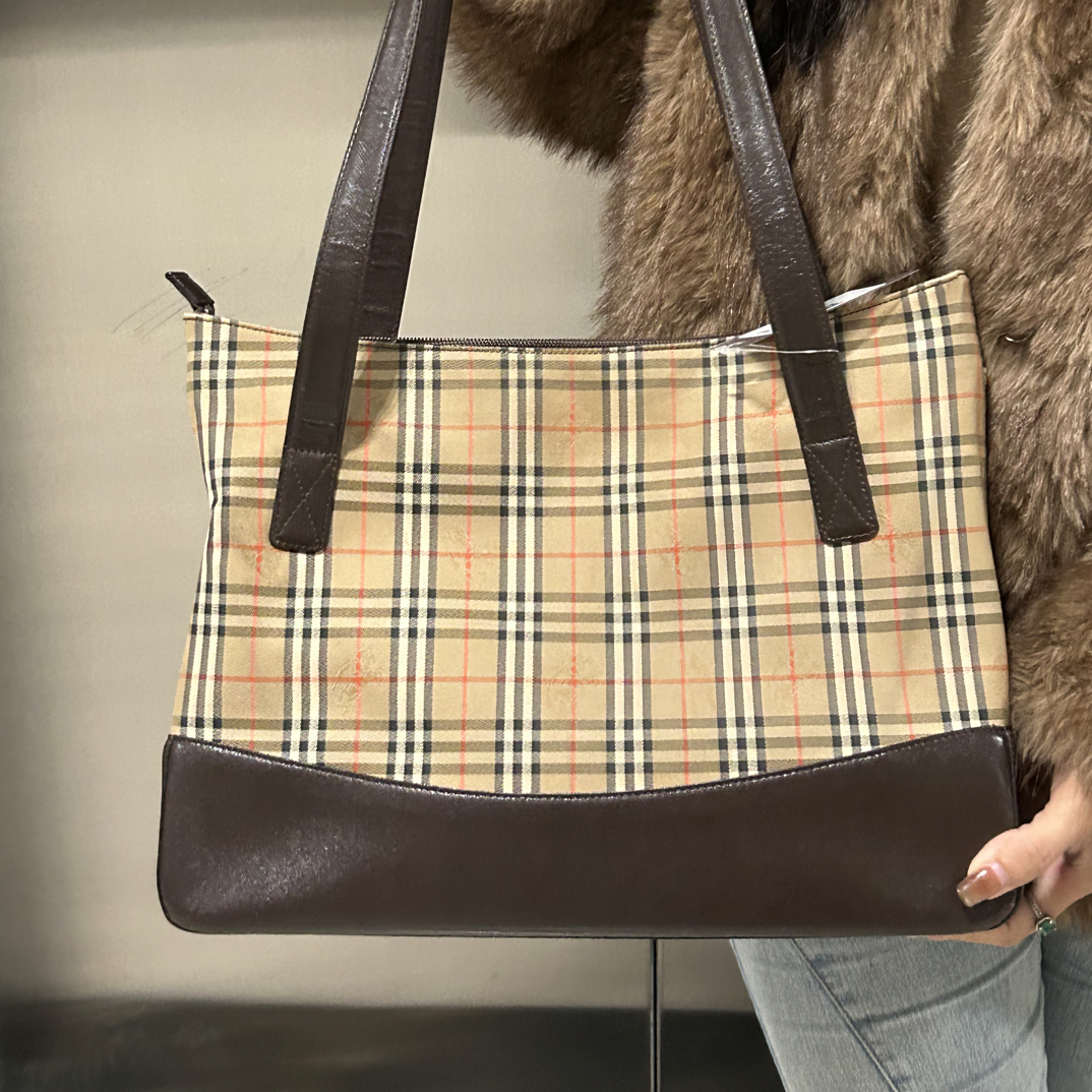 95新 BURBERRY/博柏利 95新 战马格纹托特单肩包腋下包