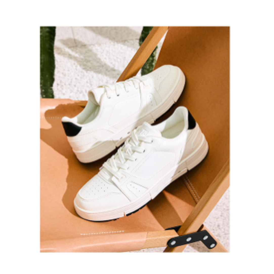 安踏呼吸丨小白鞋经典低帮板鞋男女2025夏季新款运动鞋112528018