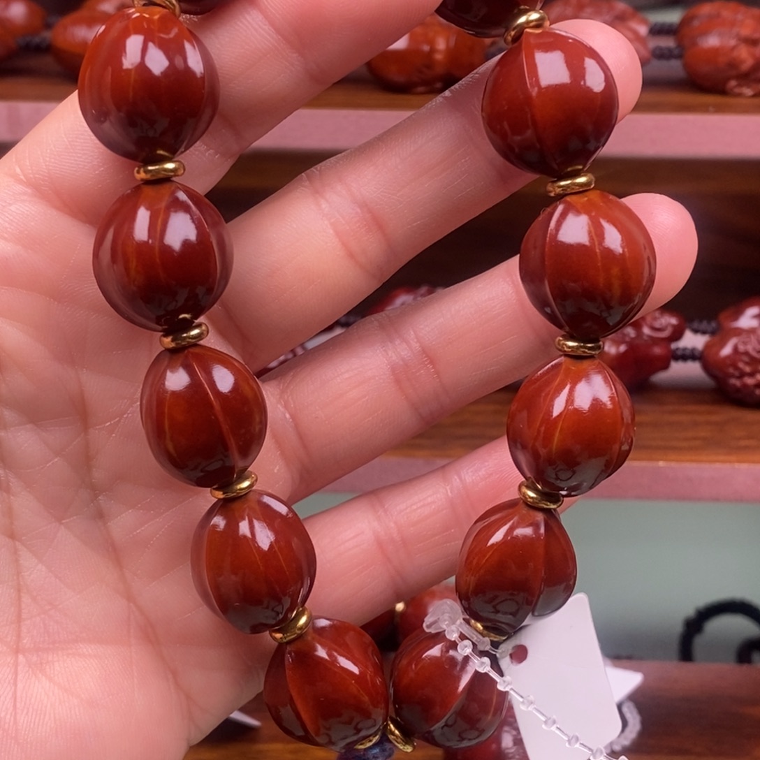 ****文木质橄榄核回血直播间