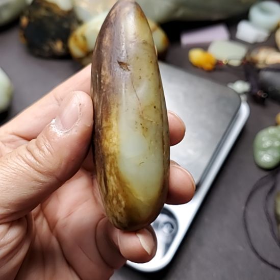 和田玉（糖玉）未镶嵌挂件