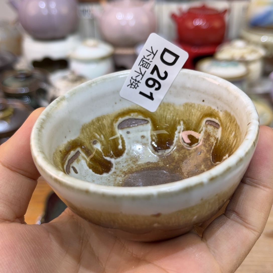 Y***～陶瓷艺术品333333