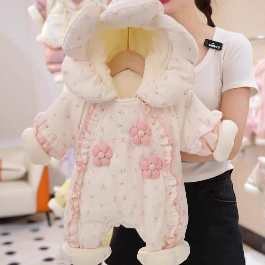 新生婴幼儿满月女宝宝加厚连体衣冬季可爱加棉长袖棉服周岁外出服